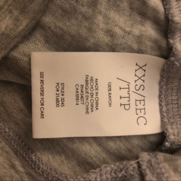 Cabi 3245 Taylor draped twist wrap top - Picture 5 of 5